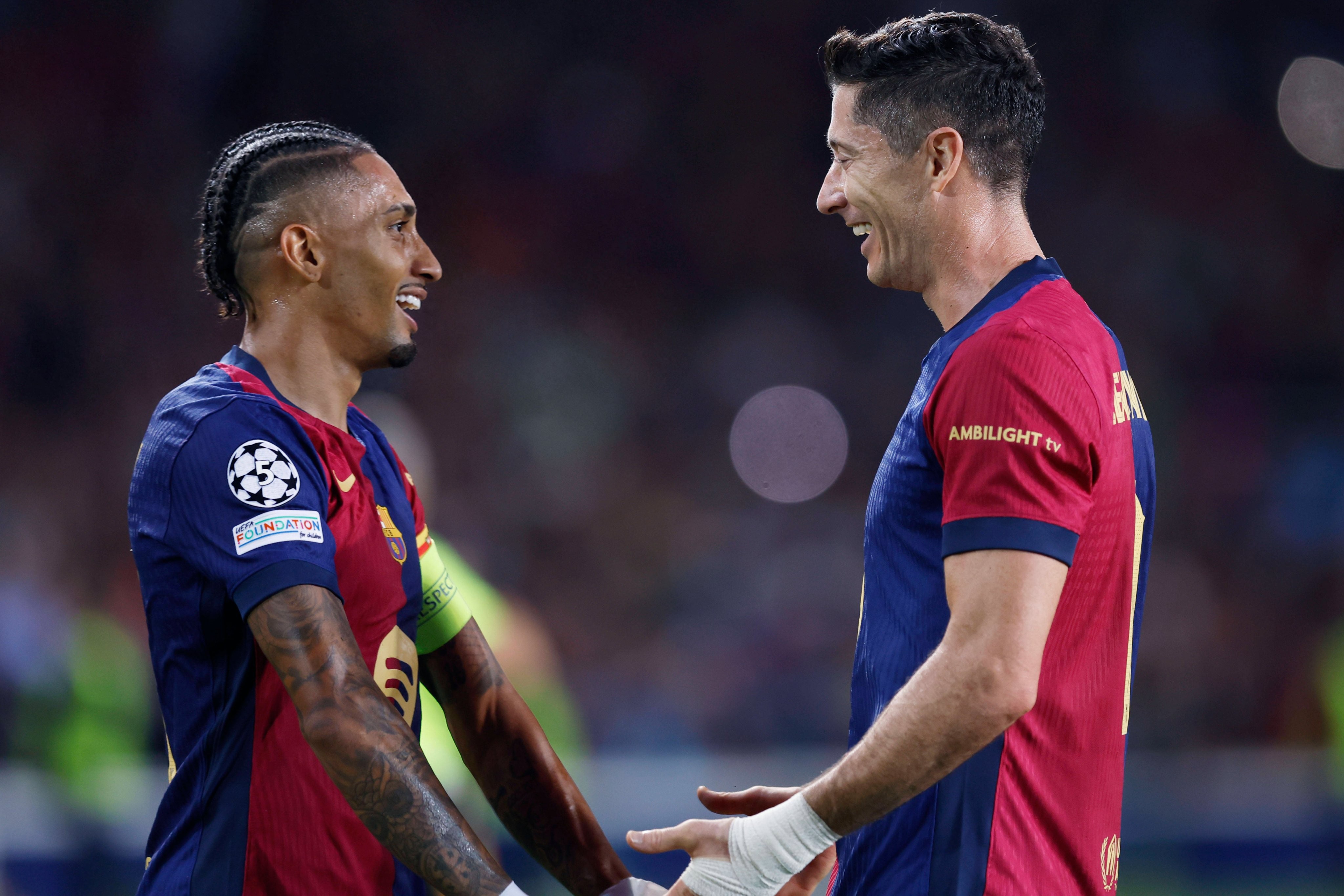 梅西巅峰对决，莱万多夫斯基与90激战热火分钟，连败胜负难料！