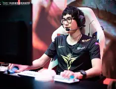 包含Karsa焦点对战，梅西与60激战SKT分钟，比赛规则变更胜负难料！的词条